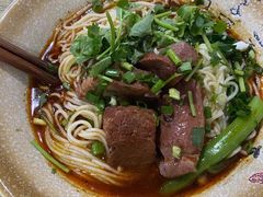 牛肉原汤米线-沉香牛肉面