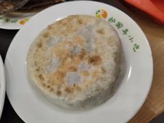 鸡蛋茴香馅饼-护国寺小吃(中关村店)