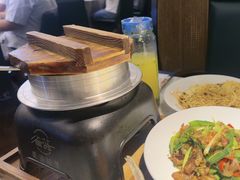 -雀蓝川菜(奥体广场店)