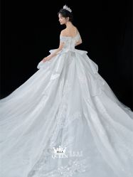 点击看大图 -艾拉·女王婚纱礼服馆