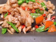 -炭舍干锅·烤鱼(扬名广场店)