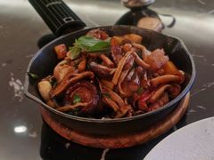 九层塔三杯什锦菇-Let's Taipei 非常烘焙(太古里店)