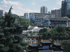 -包整·丝娃娃(一览甲秀楼风景店)