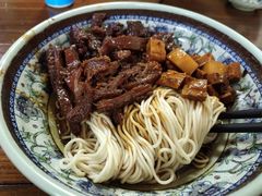 半筋半肉拌面-旺泉餐饮店·清真牛肉面馆