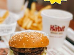 -The Habit Burger Grill 哈比特汉堡(世博店)