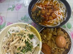 -再回首鸡肉米线(人民路一店)
