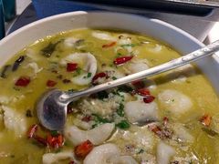 -荷塘秋月·本帮江浙菜(国权路店)