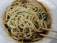 -丁记牛肉手擀板面
