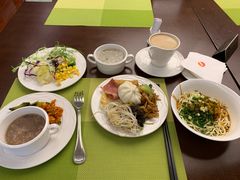 -武汉汉口火车站东方建国大酒店