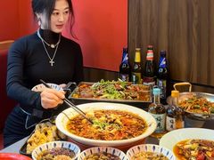 -川芙蓉·市井老川菜(长寿路店)