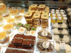 原味鲜奶豆腐蛋糕-面包新语(吾悦国际广场店)