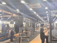 -豪逸健体(中骏广场店)