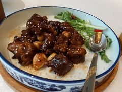 黑蒜子牛肉粒-卫鼎轩·家宴(水上公园店)