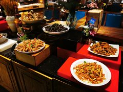 -领鲜活海鲜榴莲自助火锅(东门店)