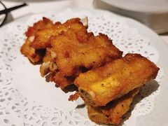 两湖经典蒜香排骨-楚山晓·湖北菜(武汉光谷K11店)