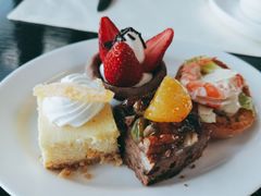 -澳门旅游塔360°旋转餐厅(南湾湖广场店)