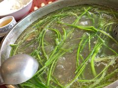 -老石黑山羊毛驴肉火锅(金凯广场店)