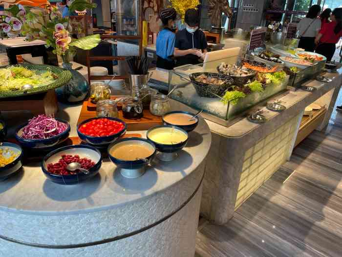 玛莎拉自助餐厅(国贸店)-"「三文鱼」这个家人喜欢吃「三目蟹」今天来