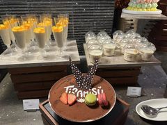-BLU 全日制餐厅(上海安曼纳卓悦酒店)