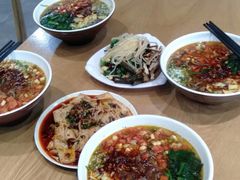 -三好食堂(煎饺·馄饨·肉饼米线·盛世广场店)