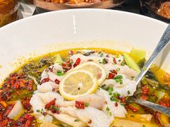 -绿草地·湘菜(7mall店)