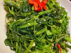 -大头虾越式风味餐厅(光明广场店)