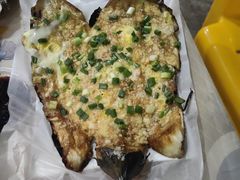 -蚝哥花姐湛江烤生蚝(美丽湾市场店)