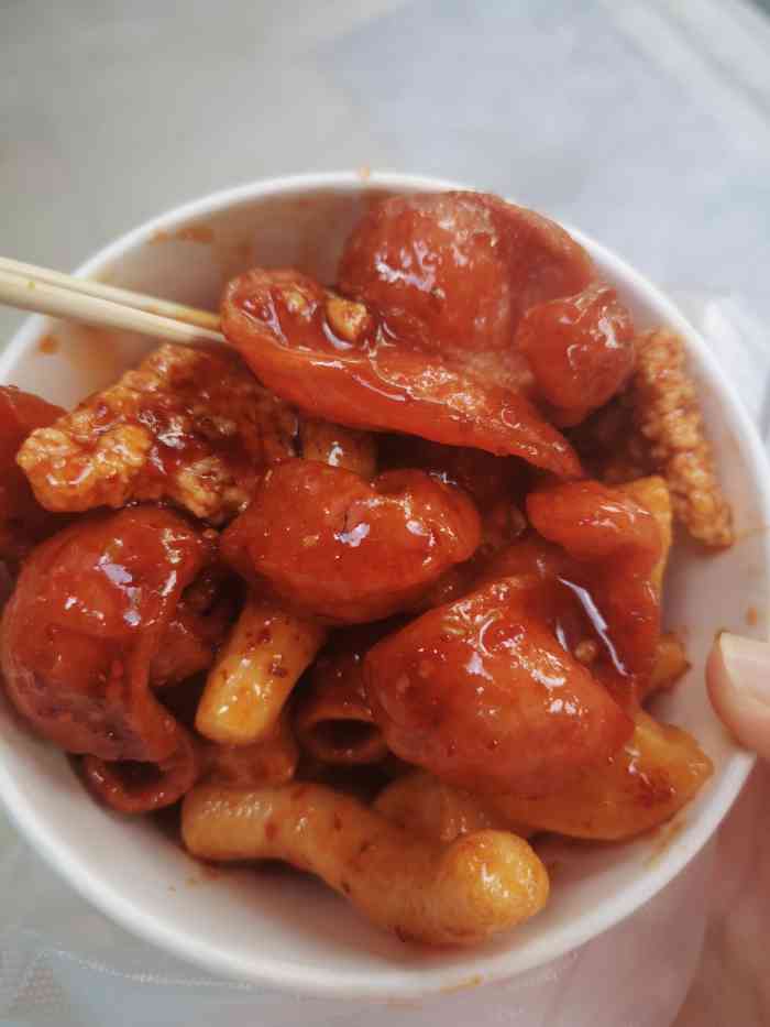 酱新炸串(东川路地铁店)-"正巧赶上他家新店开业,在七宝老街头上,很.