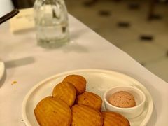 周末早午餐现烤法式玛德琳-壳里西餐厅Coquille Seafood Bistro(蒙自路店)