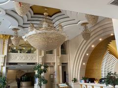 -碧中海汤泉汗蒸酒店