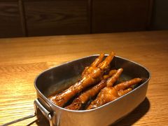 弄堂里的卤鸡爪-弄堂里·寻味杭州(湖滨银泰in77C区店)