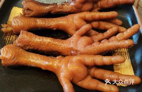 Soy Sauce Chicken Feet