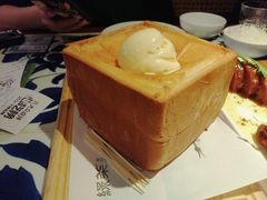 面包诱惑-绿茶餐厅(王府井永宁门店)