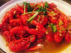 -爱啤精酿·民谣酒馆(滨江店)