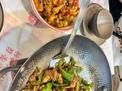 -堂瓦里·33年传统赣菜(第一街区店)