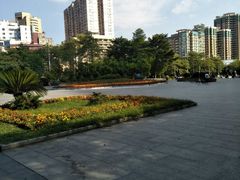 -英雄广场