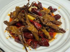 -张大胡子鱼头火锅酒楼(长益路店)