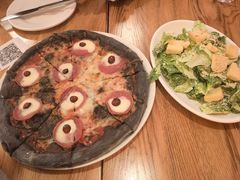 -城市大道红炉披萨烘焙坊