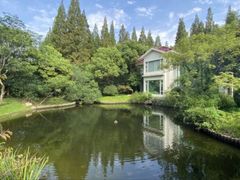 -上海怡沁园度假酒店