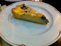 蛋糕-广州花园酒店-凌璇阁360度高空海鲜自助餐CAROUSEL