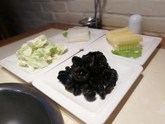 -老佛爷炭火蛙锅直营(清滨路总店)