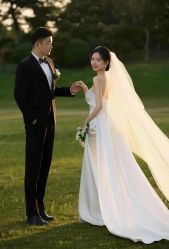 -喜爱高定婚纱摄影