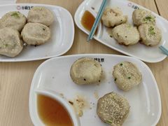 -小杨生煎(金山百联购物中心3楼店)