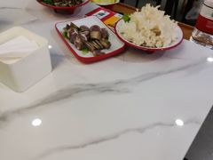 -毛辣果·贵州红酸汤牛肉火锅(西单店)