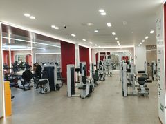 -英派斯健身旗舰店(海信国际中心馆)