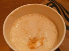 热烤巴旦木牛乳拿铁-星巴克(西湖天地店)