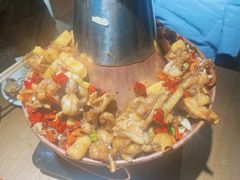 网红单层炭火牛蛙-魔鬼牛蛙小厨•烤鱼•龙虾(上马墩光华时代店)