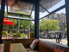 -MARU玛露音乐餐厅(大学路店)