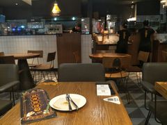 大堂-必胜客(百联又一城店)
