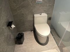 -AI住未来酒店(西安钟鼓楼五路口地铁站店)